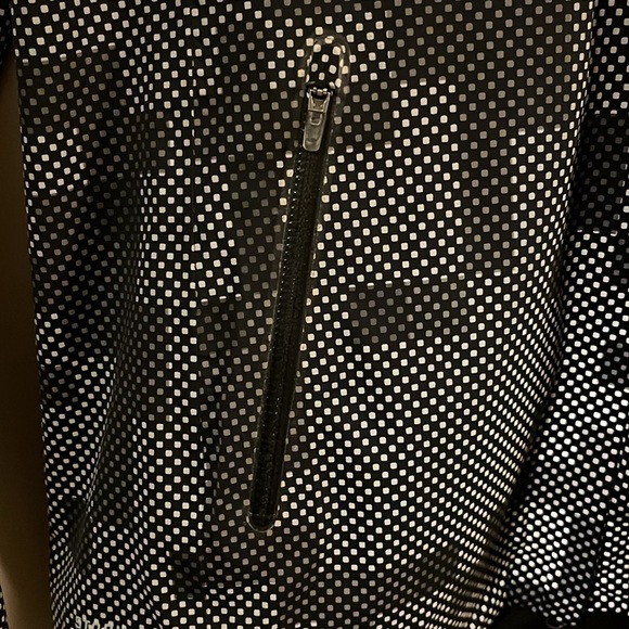 NWT Nike Storm-Fit 5 Nike Shield Reflective Windproof Waterproof Jacket XS - Picture 3 of 16
